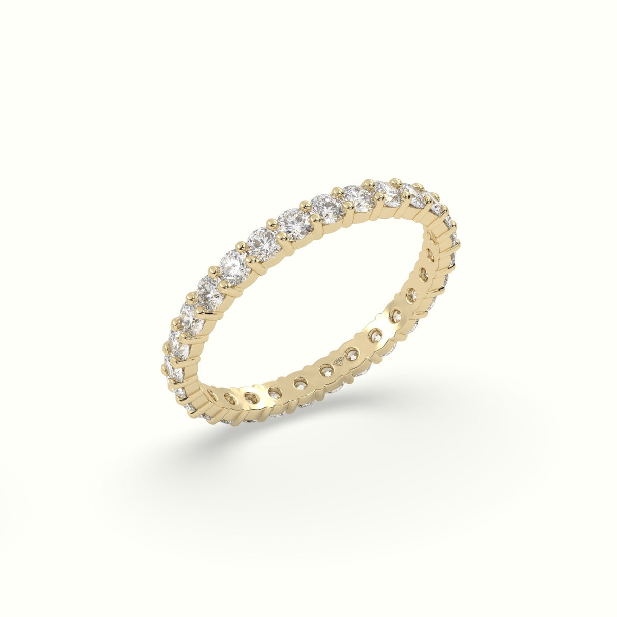 Shared Prong Diamond Wedding Ring — Yellow Gold
