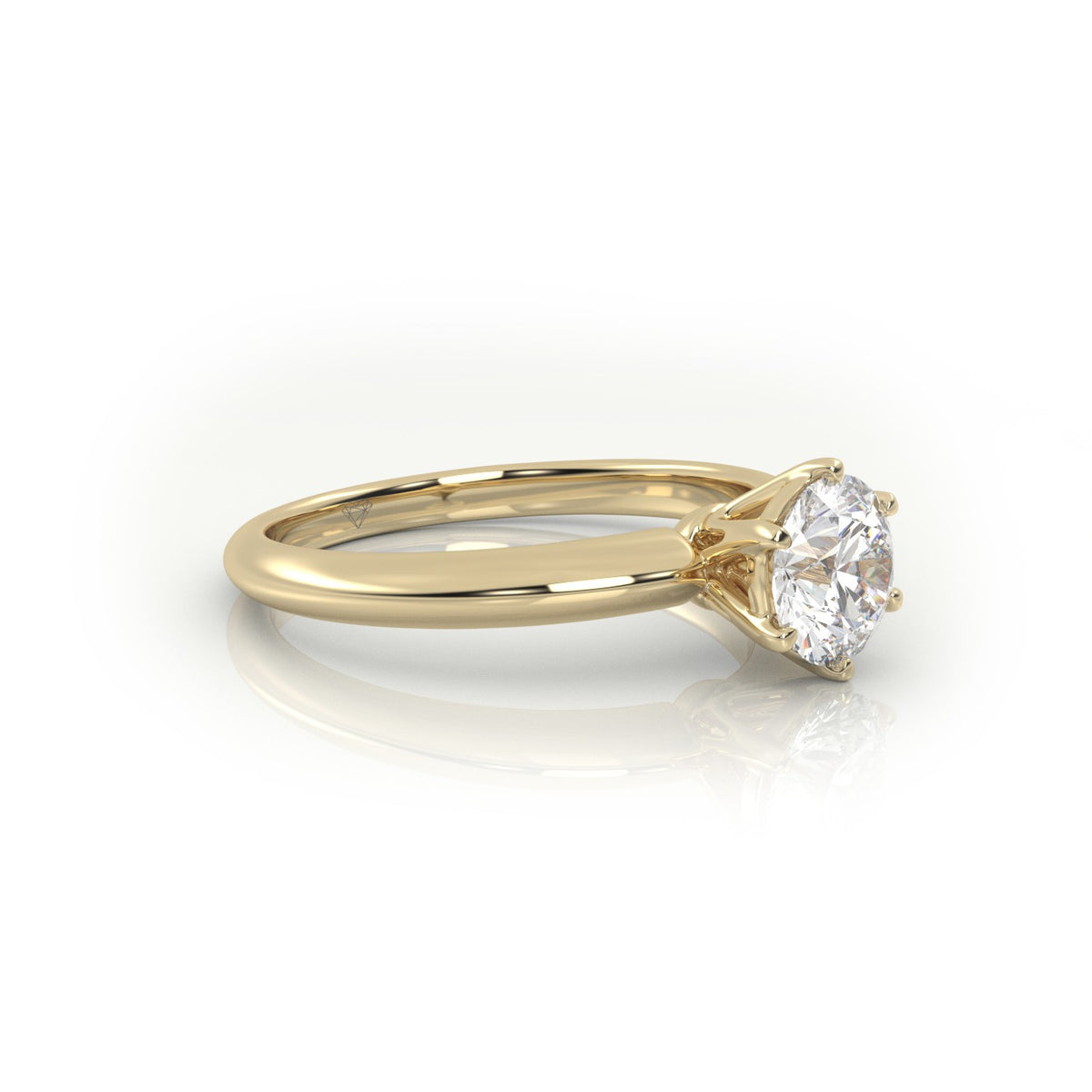 Round Cut 6 Prongs Solitaire Engagement Ring — Yellow Gold