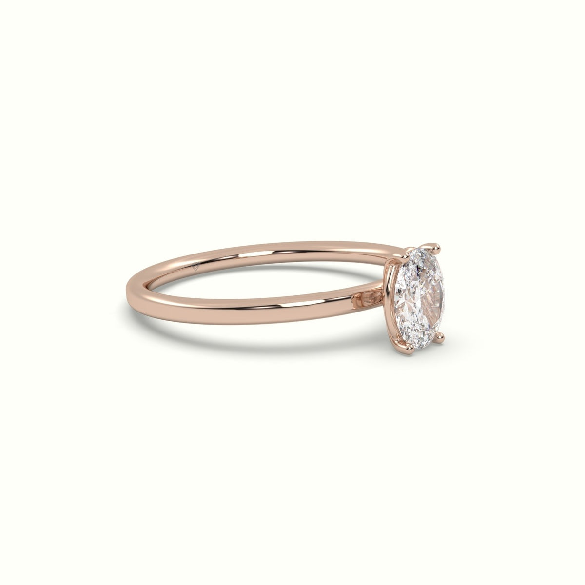 Oval Diamond Solitaire Ring 4 Round Prongs — Rose Gold