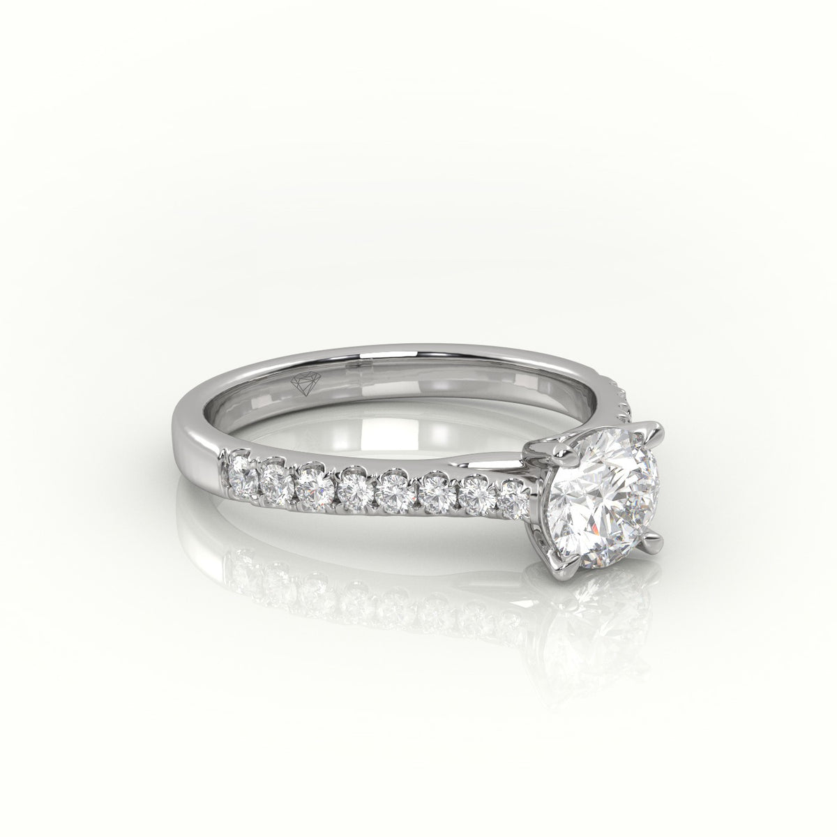 Round Cut Diamond 4 Prongs Scallop Setting Engagement Ring — White Gold
