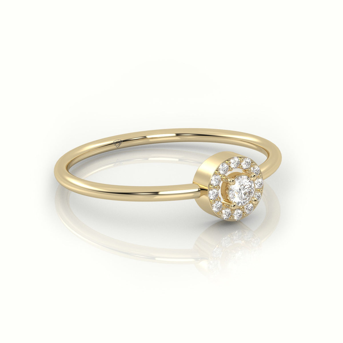 Round Cut Diamond 4 Prongs Halo Setting Ring — Yellow Gold