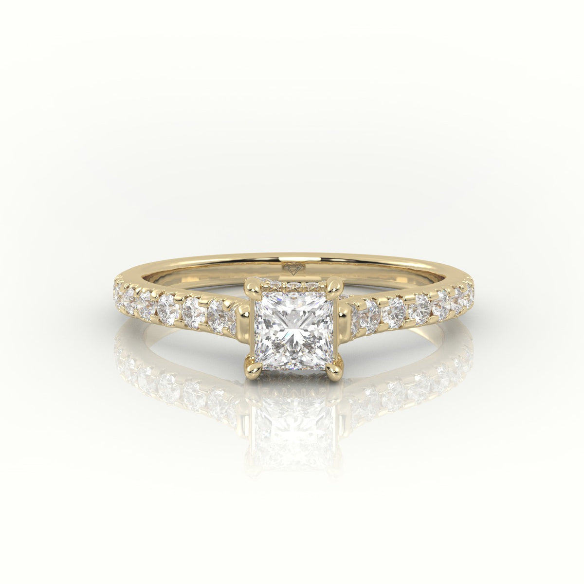Princess Cut Diamond 4 Prongs Scallop Setting Engagement Ring — Yellow Gold