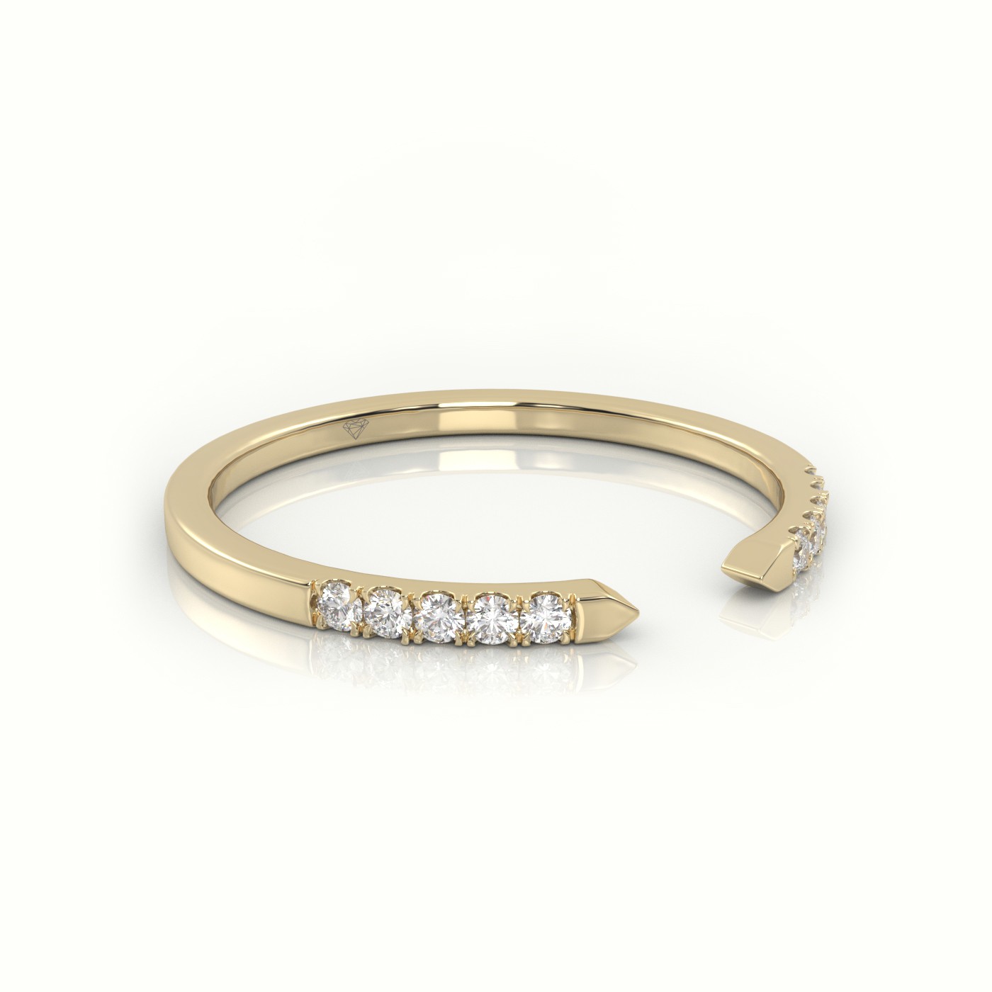 18k yellow gold  round cut diamond open pave setting designer ring Photos & images