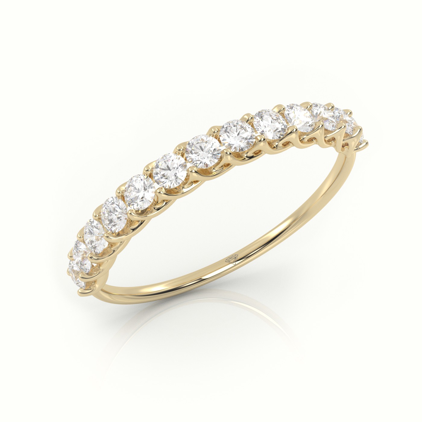 18k yellow gold  round cut diamond designer ring Photos & images