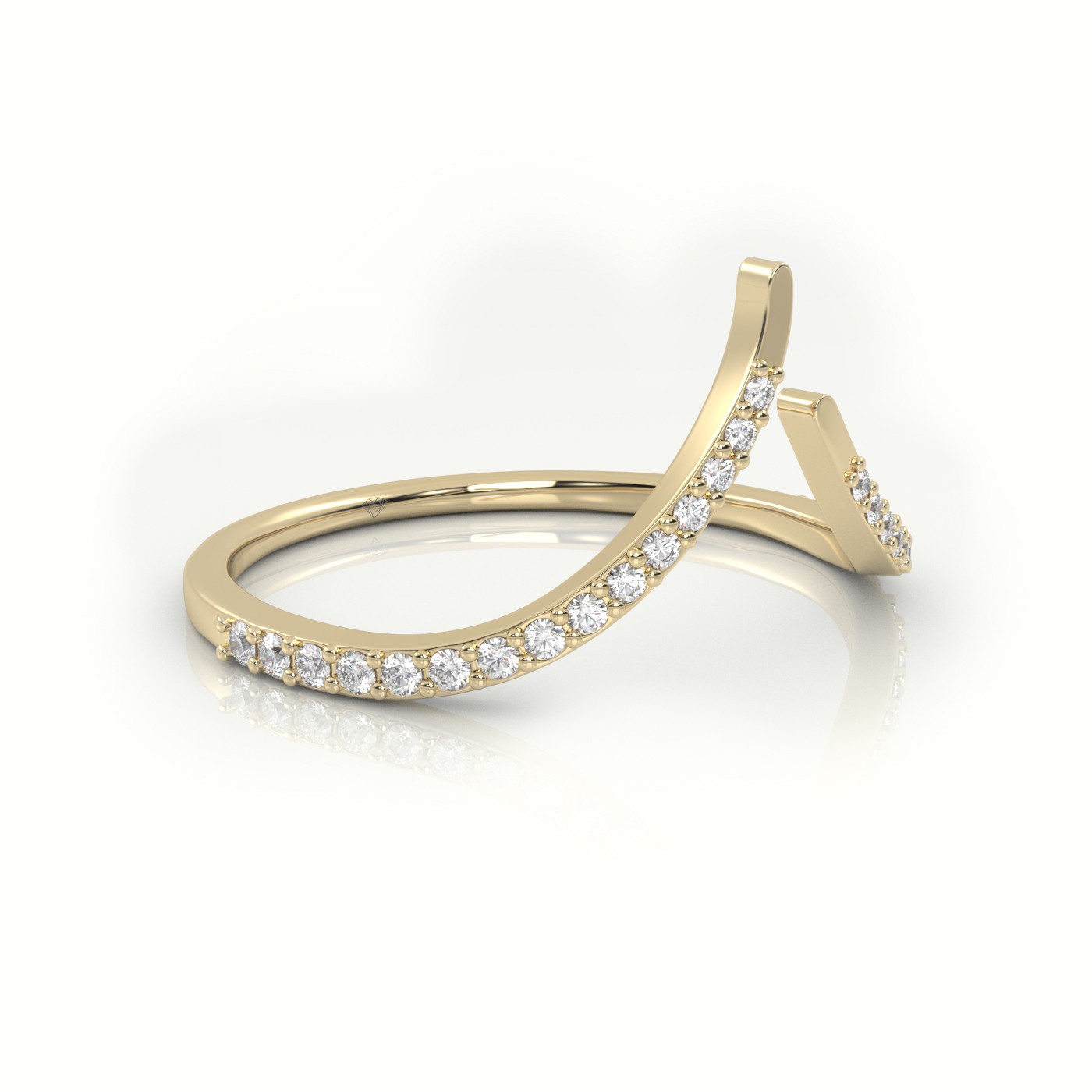 18k yellow gold  round cut diamond v shaped designer ring Photos & images