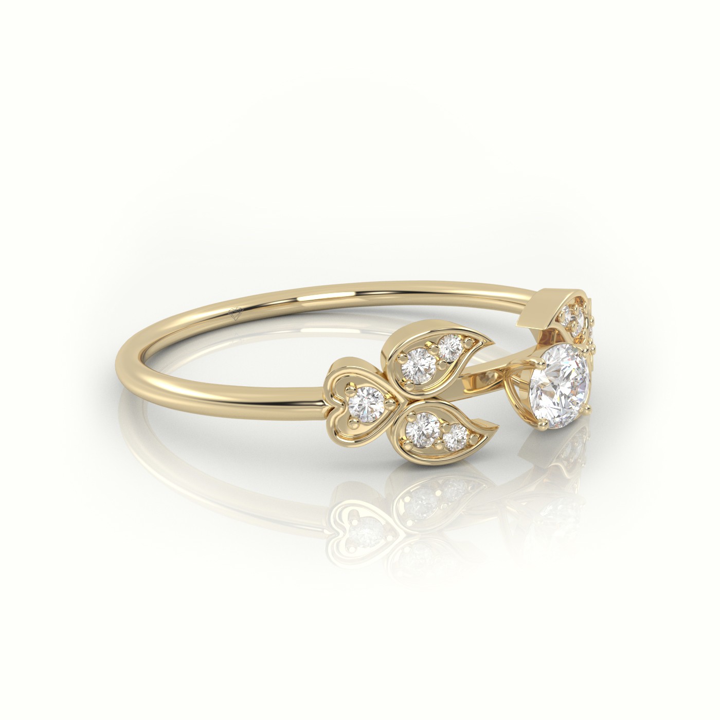 18k yellow gold  round cut diamond designer ring Photos & images