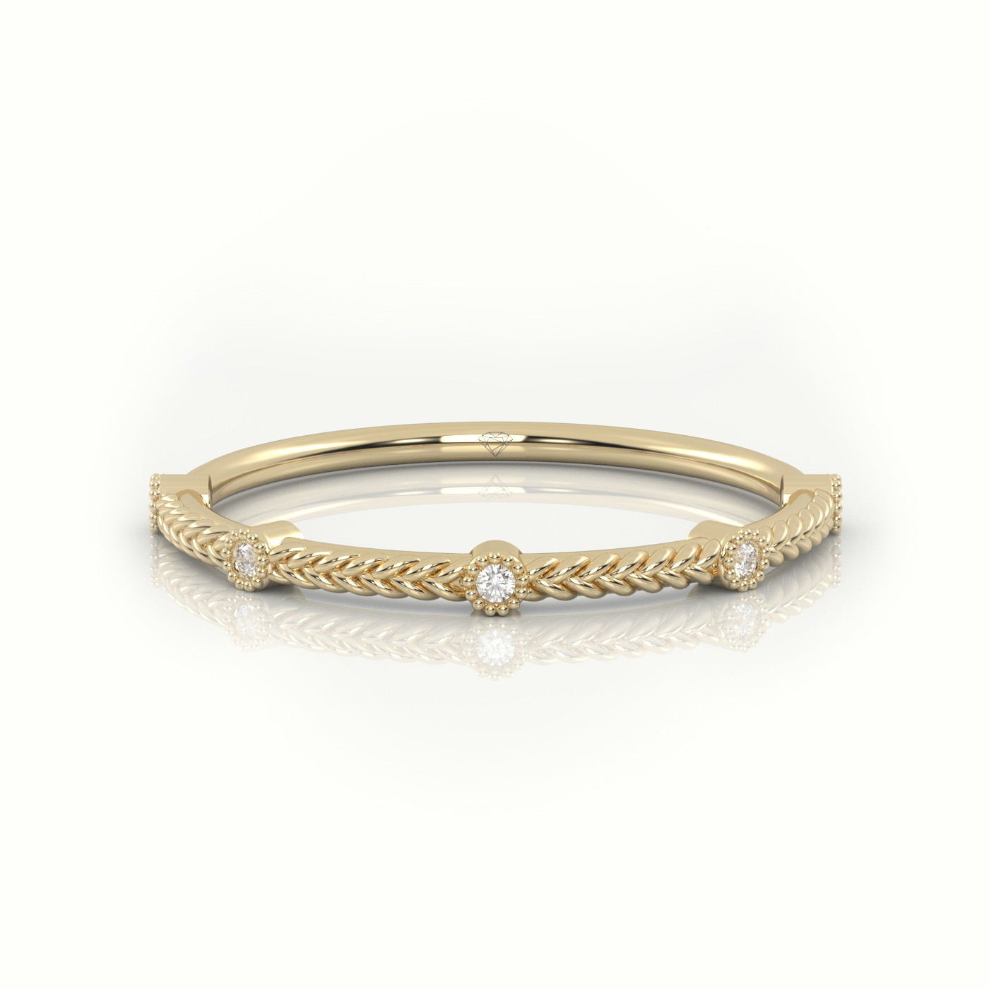 18k yellow gold  round cut diamond wreathed designer ring