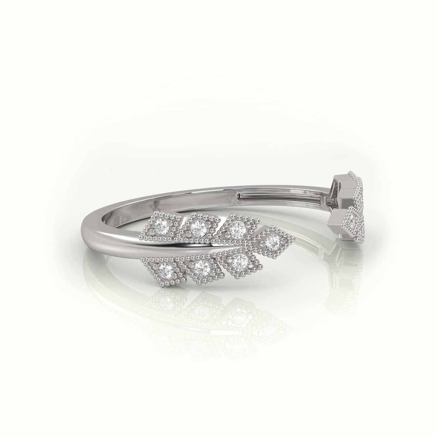 18k white gold  round cut diamond open setting designer ring Photos & images