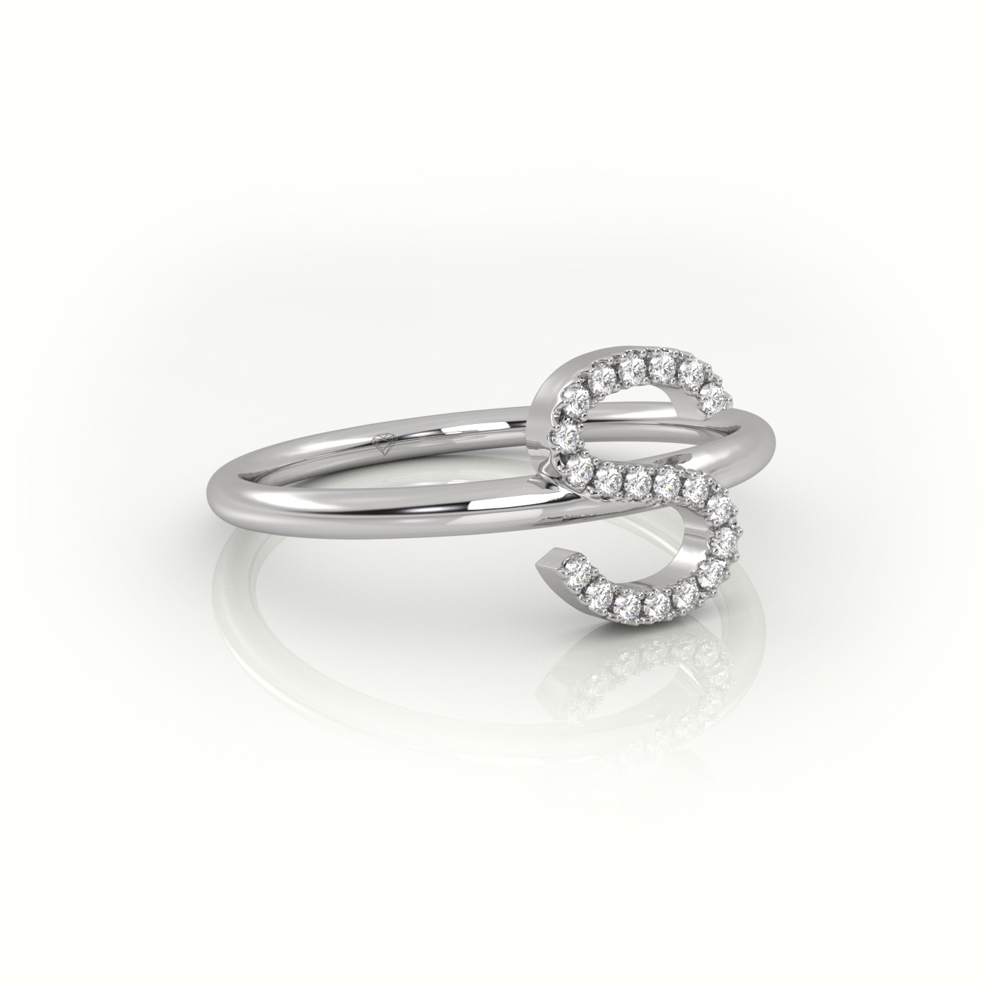 18k white gold  round cut diamonds “s” initials monogram alphabet ring Photos & images