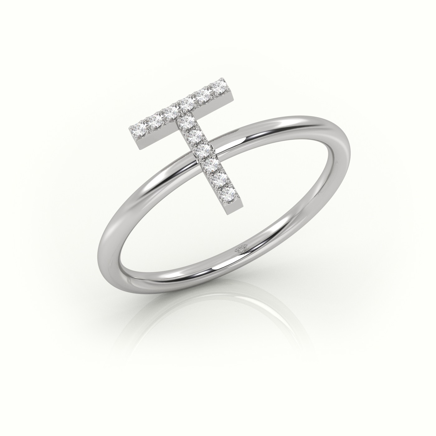 18k white gold  round cut diamonds “t” initials monogram alphabet ring Photos & images