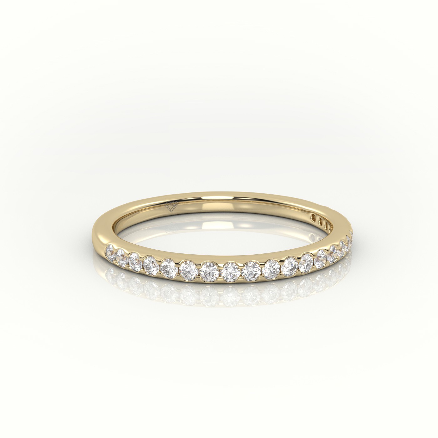 18k yellow gold  round cut diamonds scallop-setting eternity wedding band Photos & images