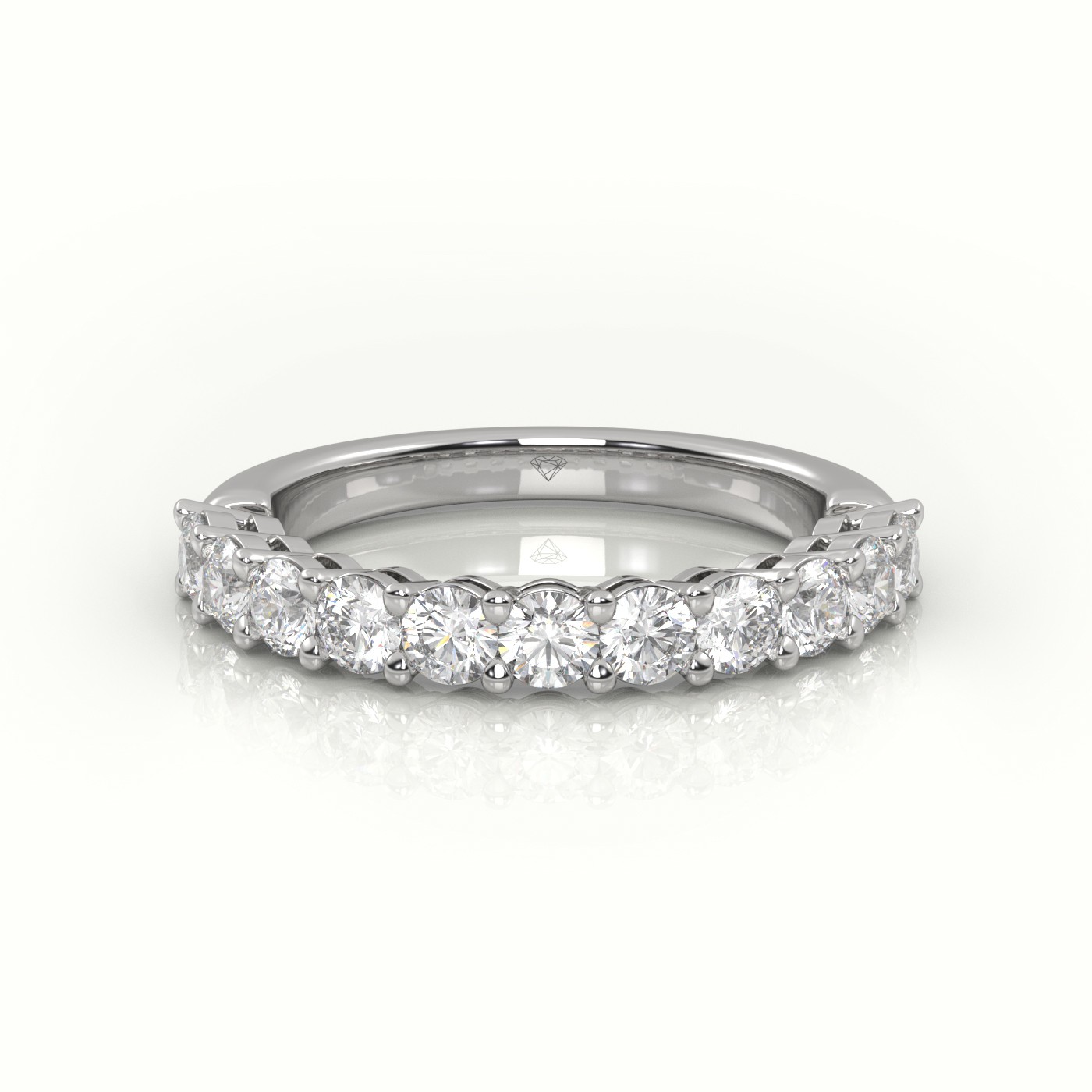 18k white gold  round cut diamonds shared prongs scallop setting half eternity wedding bands