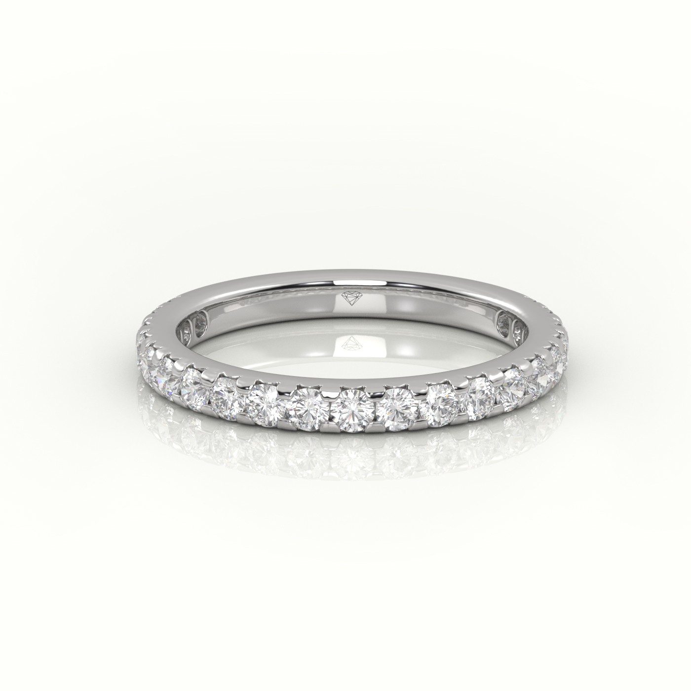 18k white gold  round cut diamond scallop setting eternity wedding band