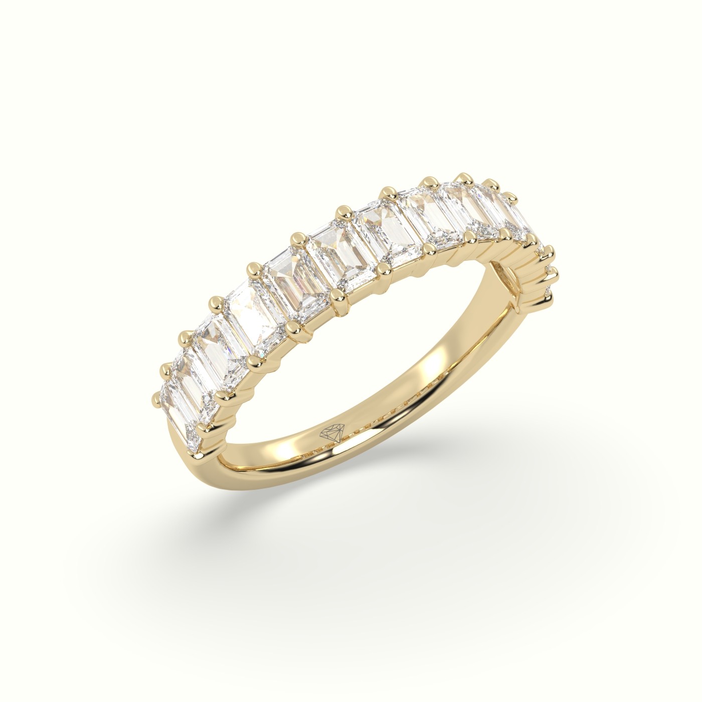 18k yellow gold emerald cut diamond wedding ring Photos & images