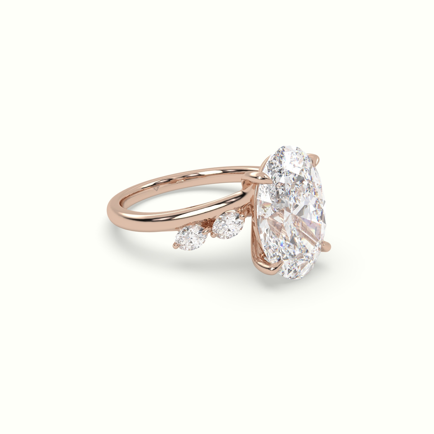 18k rose gold oval diamond side stone ring Photos & images