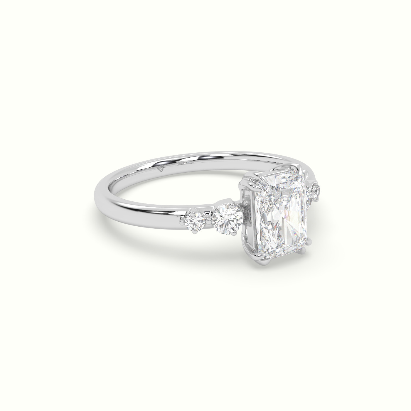 18k white gold radiant diamond solitaire side stone ring Photos & images