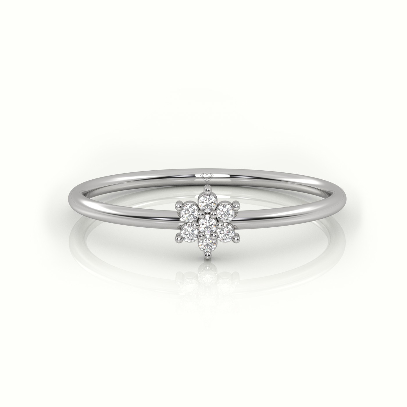 Round shape diamond women engagement ring