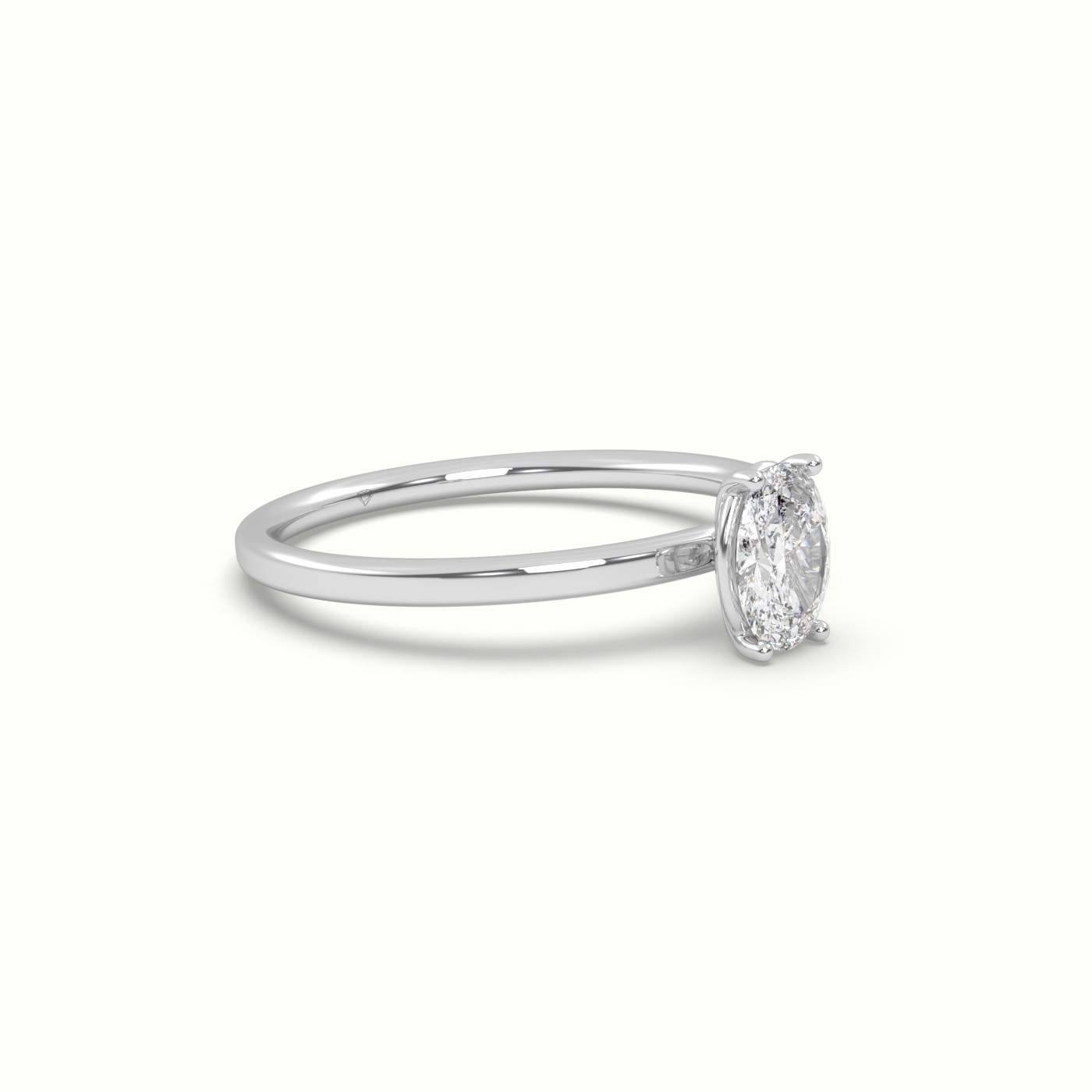10K WHITEGOLD Oval Diamond Solitaire Ring 4 round prongs