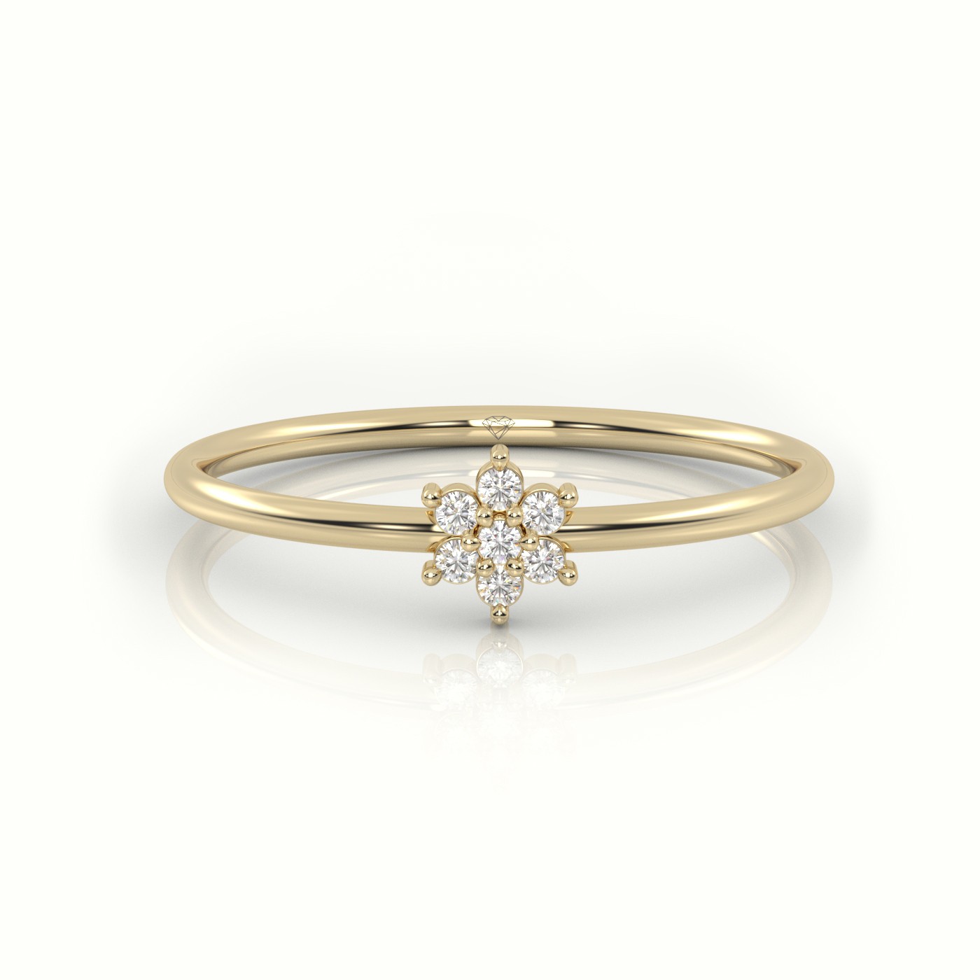 Round shape diamond women engagement ring